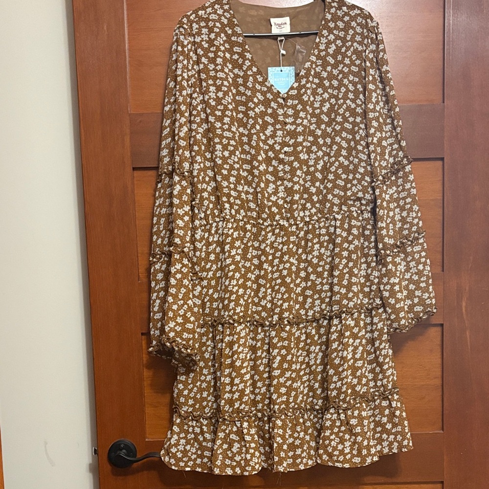 Hayden Brown Floral Casual Dress